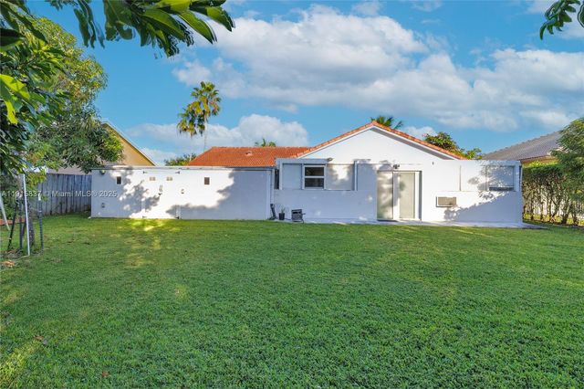 3462 Harness Cir, Wellington, FL 33449