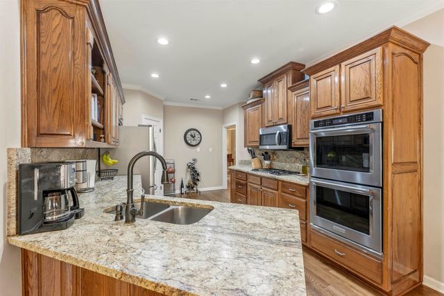 687 WINDY KNOLL CV, Collierville, TN 38017