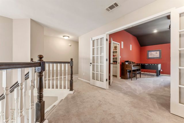 687 WINDY KNOLL CV, Collierville, TN 38017