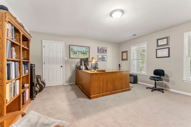 687 WINDY KNOLL CV, Collierville, TN 38017