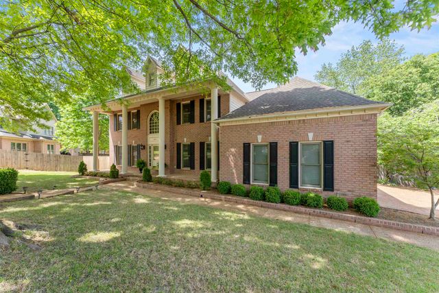 687 WINDY KNOLL CV, Collierville, TN 38017