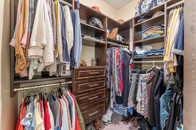 687 WINDY KNOLL CV, Collierville, TN 38017