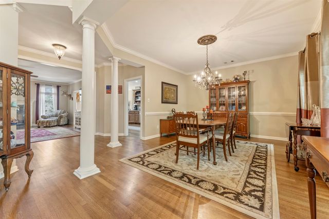 687 WINDY KNOLL CV, Collierville, TN 38017