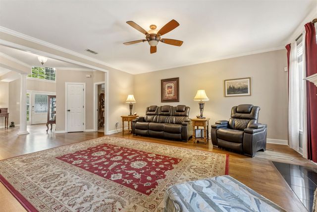 687 WINDY KNOLL CV, Collierville, TN 38017