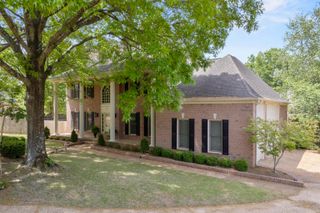 687 WINDY KNOLL CV, Collierville, TN 38017
