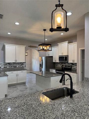 1365 EVERGREEN PARK CIR, Lakeland, FL 33813