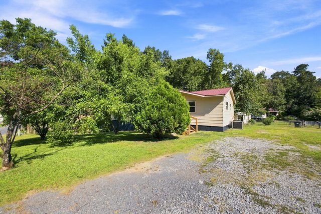 303 Lesley Drive, Dalton, GA 30721