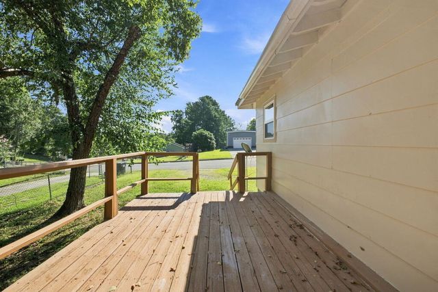 303 Lesley Drive, Dalton, GA 30721