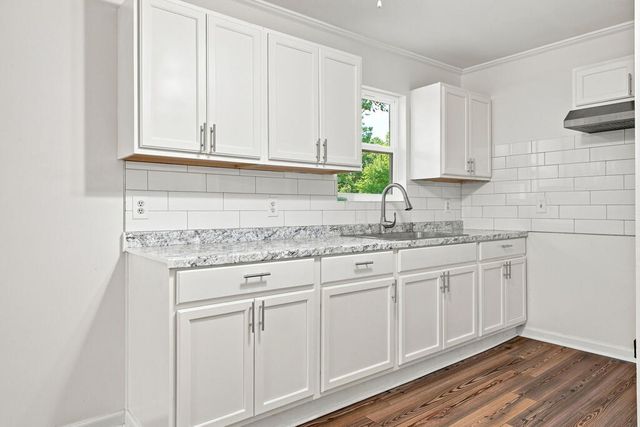 303 Lesley Drive, Dalton, GA 30721