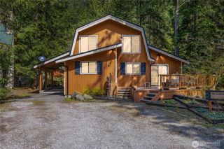 7140 St Helens Place, Deming, WA 98244