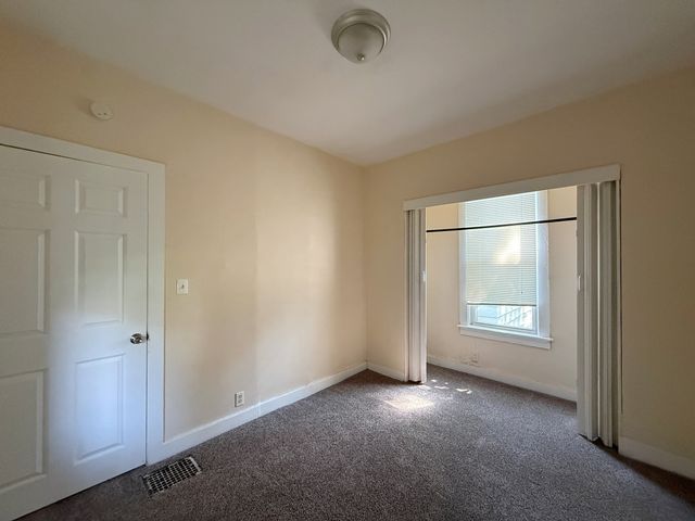 2218 6th Avenue, Rock Island, IL 61201