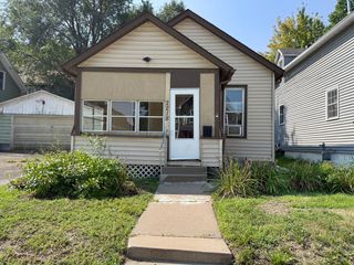 2218 6th Avenue, Rock Island, IL 61201