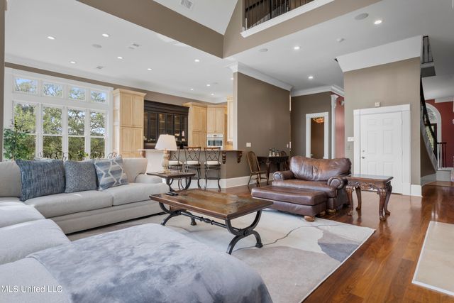 10745 Plantation Lane, Gulfport, MS 39503