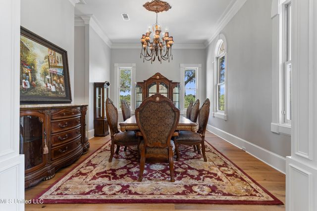 10745 Plantation Lane, Gulfport, MS 39503