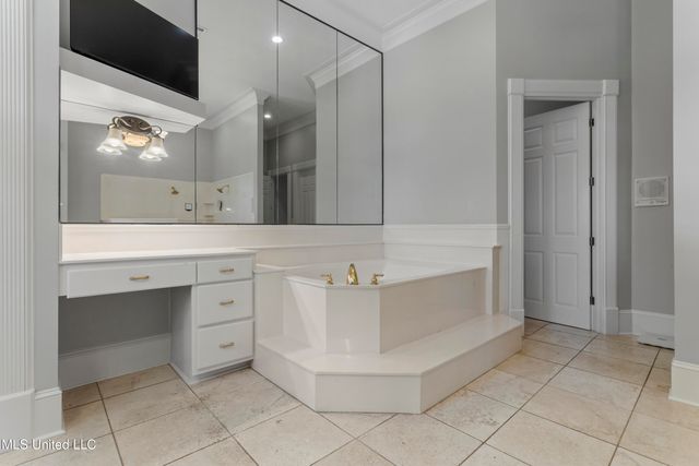 10745 Plantation Lane, Gulfport, MS 39503
