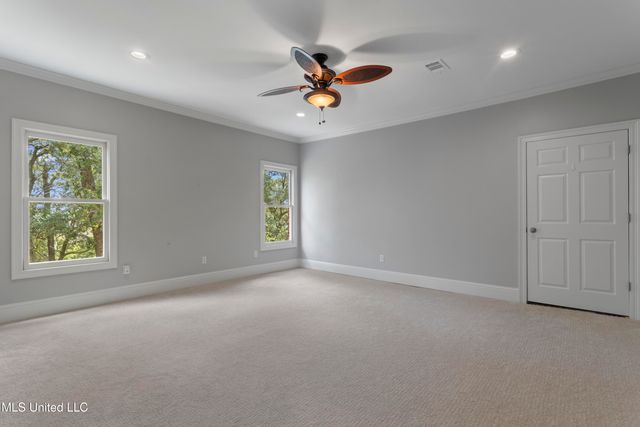 10745 Plantation Lane, Gulfport, MS 39503
