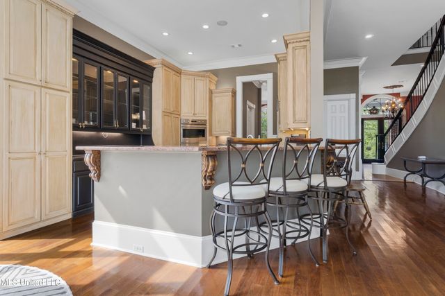 10745 Plantation Lane, Gulfport, MS 39503