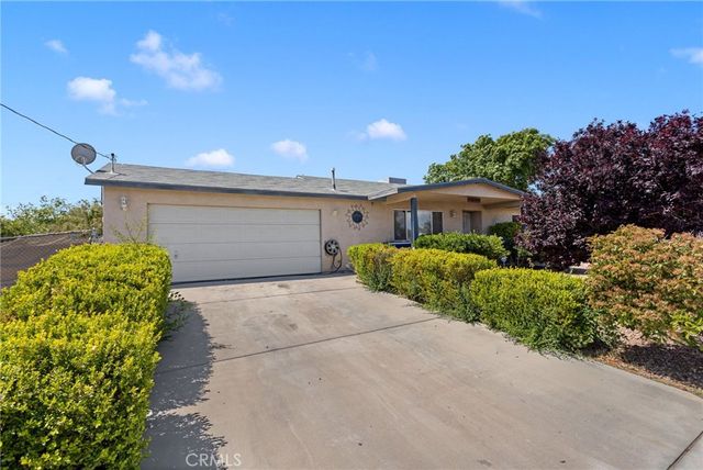 18563 Yucca Street, Hesperia, CA 92345