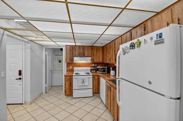 2236 Nova Village Dr na, Davie, FL 33317