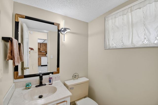 2236 Nova Village Dr na, Davie, FL 33317