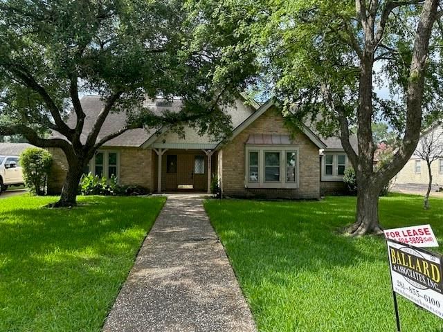 18015 Heaton Drive, Houston, TX 77084