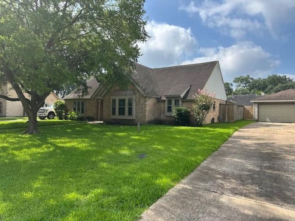18015 Heaton Drive, Houston, TX 77084