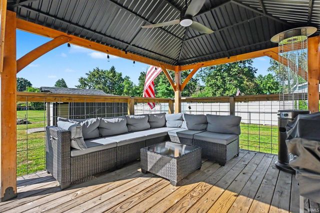 55029 Cedar Trail, Osceola, IN 46561