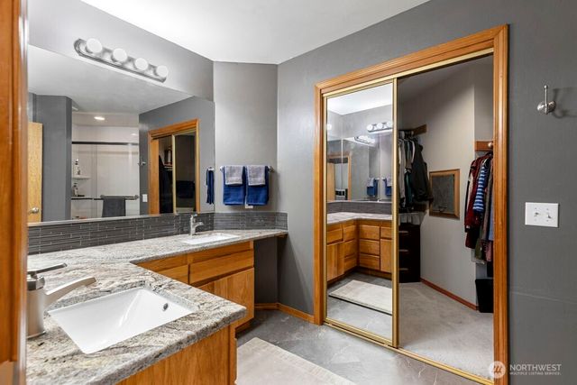 3730 SW Galway Court, Port Orchard, WA 98367