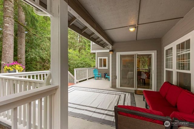 3730 SW Galway Court, Port Orchard, WA 98367