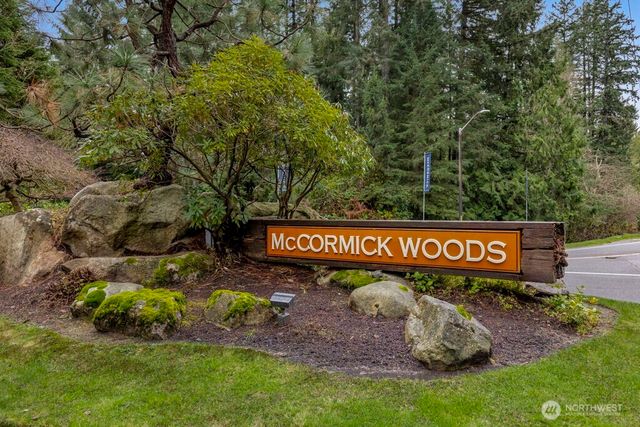 3730 SW Galway Court, Port Orchard, WA 98367