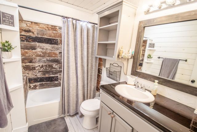 3416 Rupe Huffman Rd, Longview, TX 75605