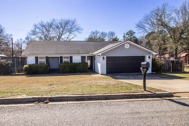 3416 Rupe Huffman Rd, Longview, TX 75605