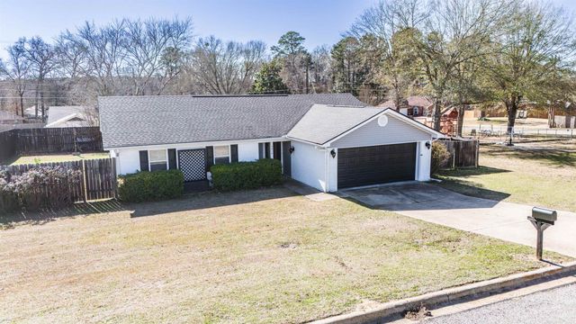 3416 Rupe Huffman Rd, Longview, TX 75605