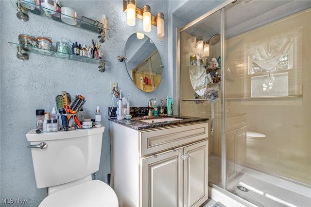 24720 Dundee Drive, Richmond Heights, OH 44143