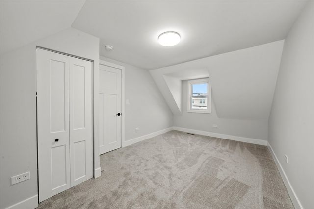 15749 Saint Louis Avenue, Markham, IL 60428