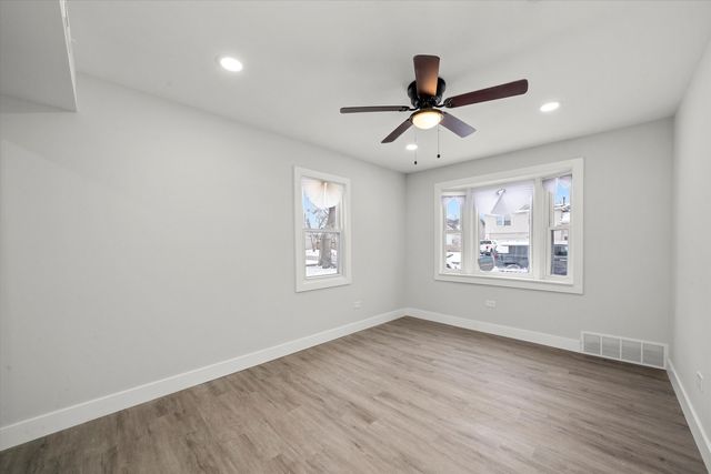 15749 Saint Louis Avenue, Markham, IL 60428