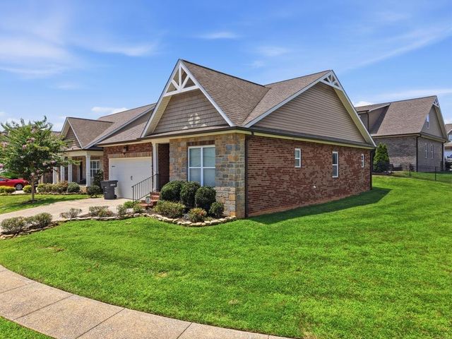 1115 Cross Pointe Dr, Cookeville, TN 38506