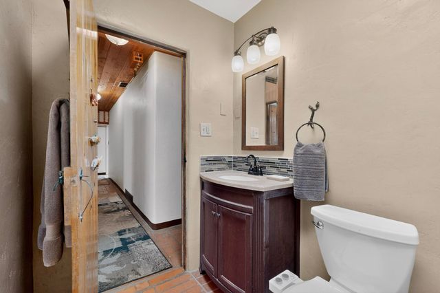 418 Tahoe Place NE, Albuquerque, NM 87107