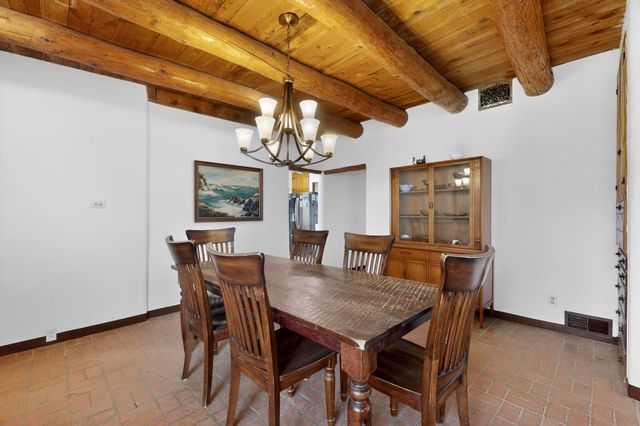 418 Tahoe Place NE, Albuquerque, NM 87107