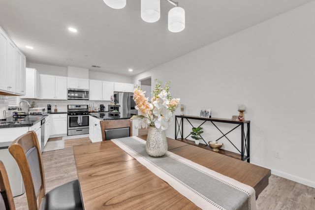 3288 Sunny Gate Ln, Folsom, CA 95630
