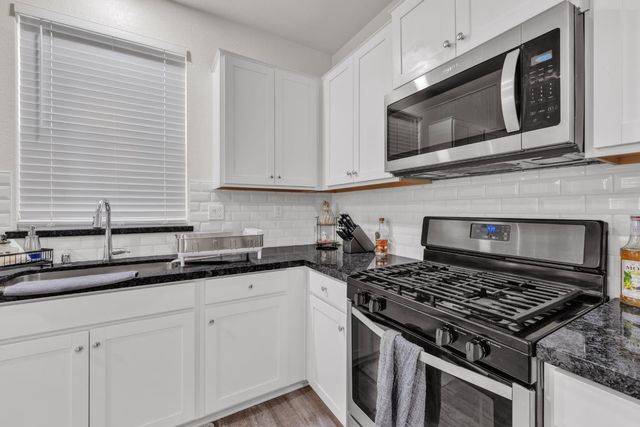 3288 Sunny Gate Ln, Folsom, CA 95630