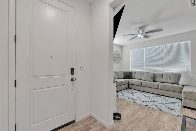 3288 Sunny Gate Ln, Folsom, CA 95630