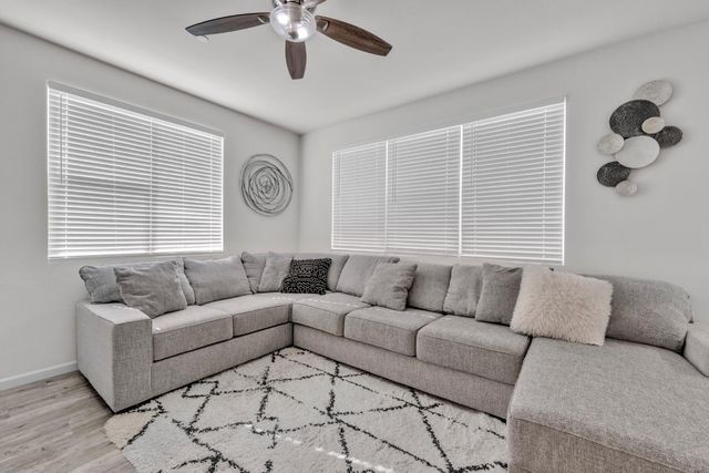 3288 Sunny Gate Ln, Folsom, CA 95630