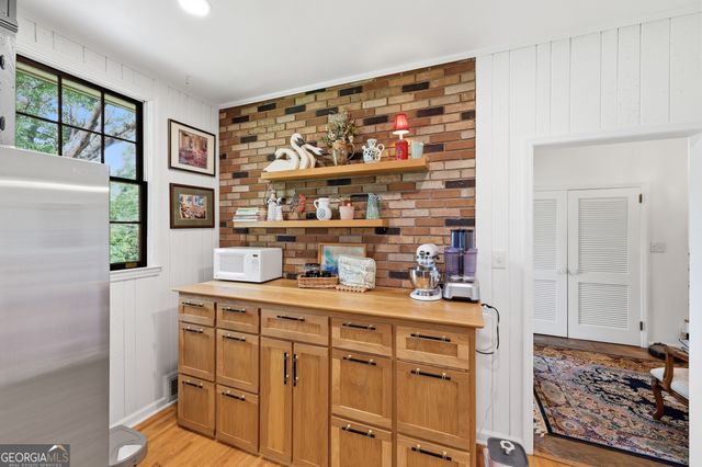 1223 Rosedale Street, Toccoa, GA 30577