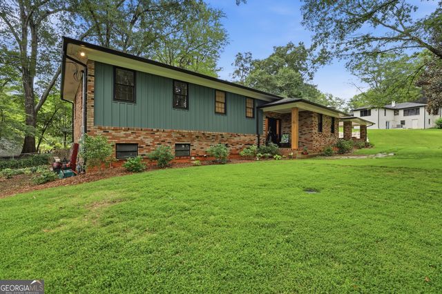 1223 Rosedale Street, Toccoa, GA 30577