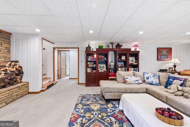 1223 Rosedale Street, Toccoa, GA 30577