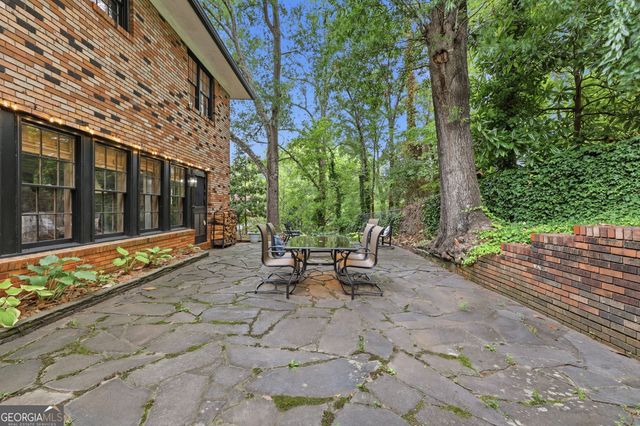 1223 Rosedale Street, Toccoa, GA 30577