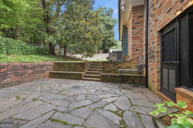 1223 Rosedale Street, Toccoa, GA 30577