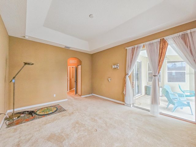 18 SQUIRREL PLACE, Palm Coast, FL 32164