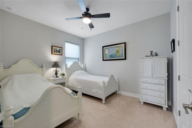 18725 Lake Hammock DR, Naples, FL 34114